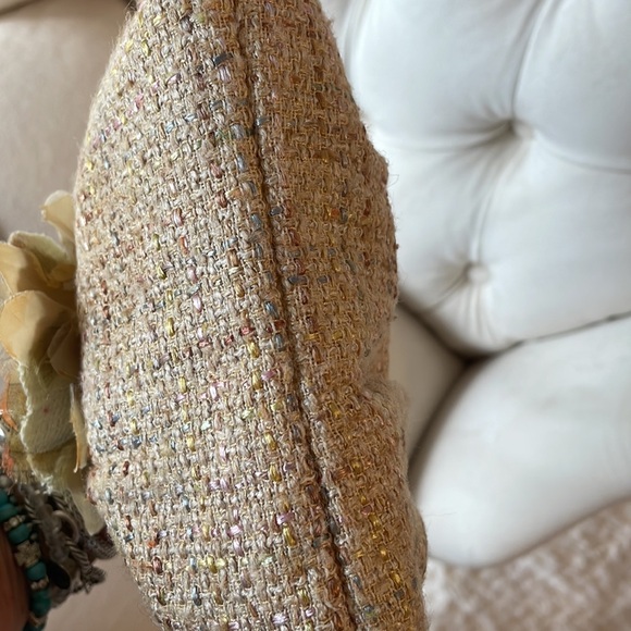 Violette Nozieres VINTAGE Tweed leather small pieces decorative flower pearls - Picture 17 of 17